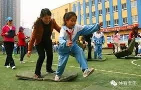 雷迪克：东契奇在并非最佳状态下拿下三双，不可思议的表现