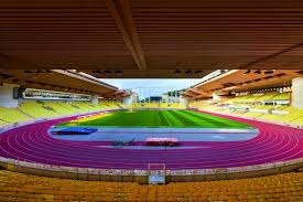 约基奇复出砍39+10+10 字母哥缺阵掘金轻取雄鹿