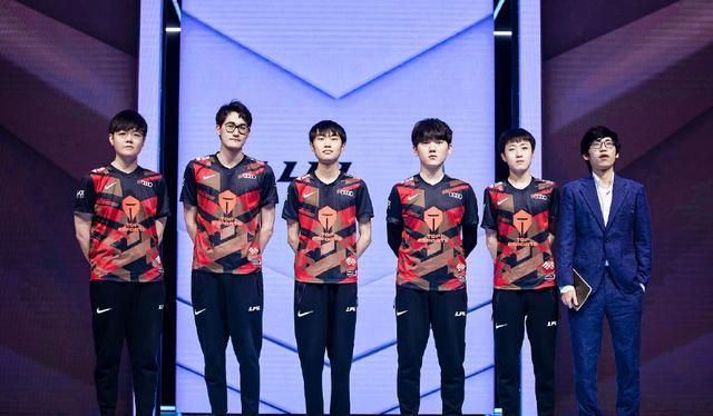 绝非偶然 绝非偶然