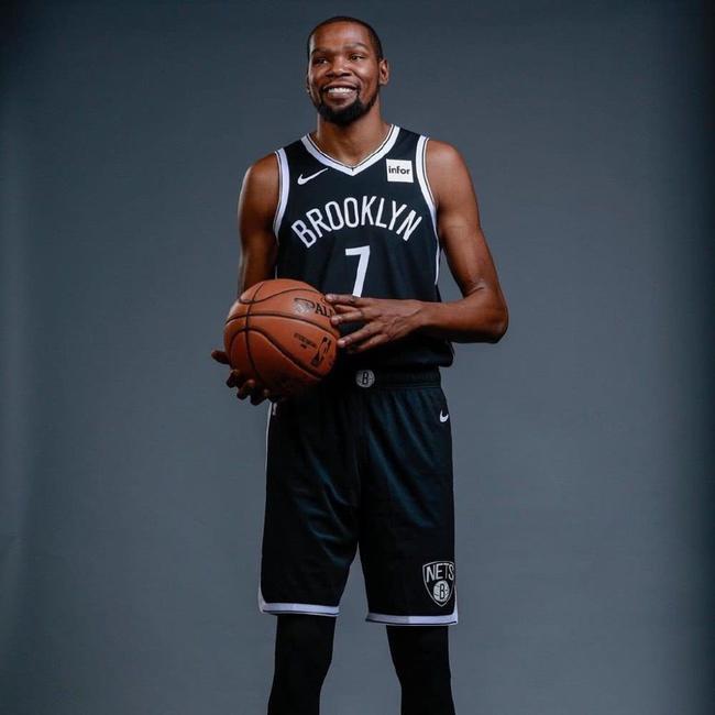 队友戴维斯 队友戴维斯