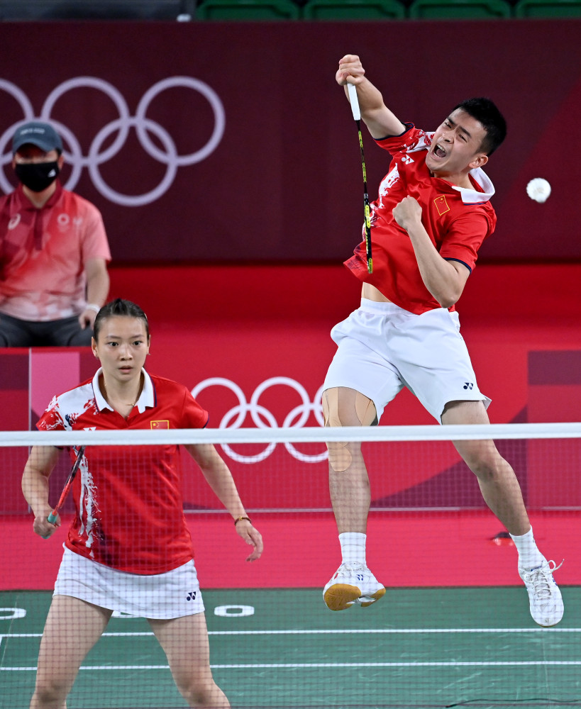 勇士显得毫 勇士显得毫